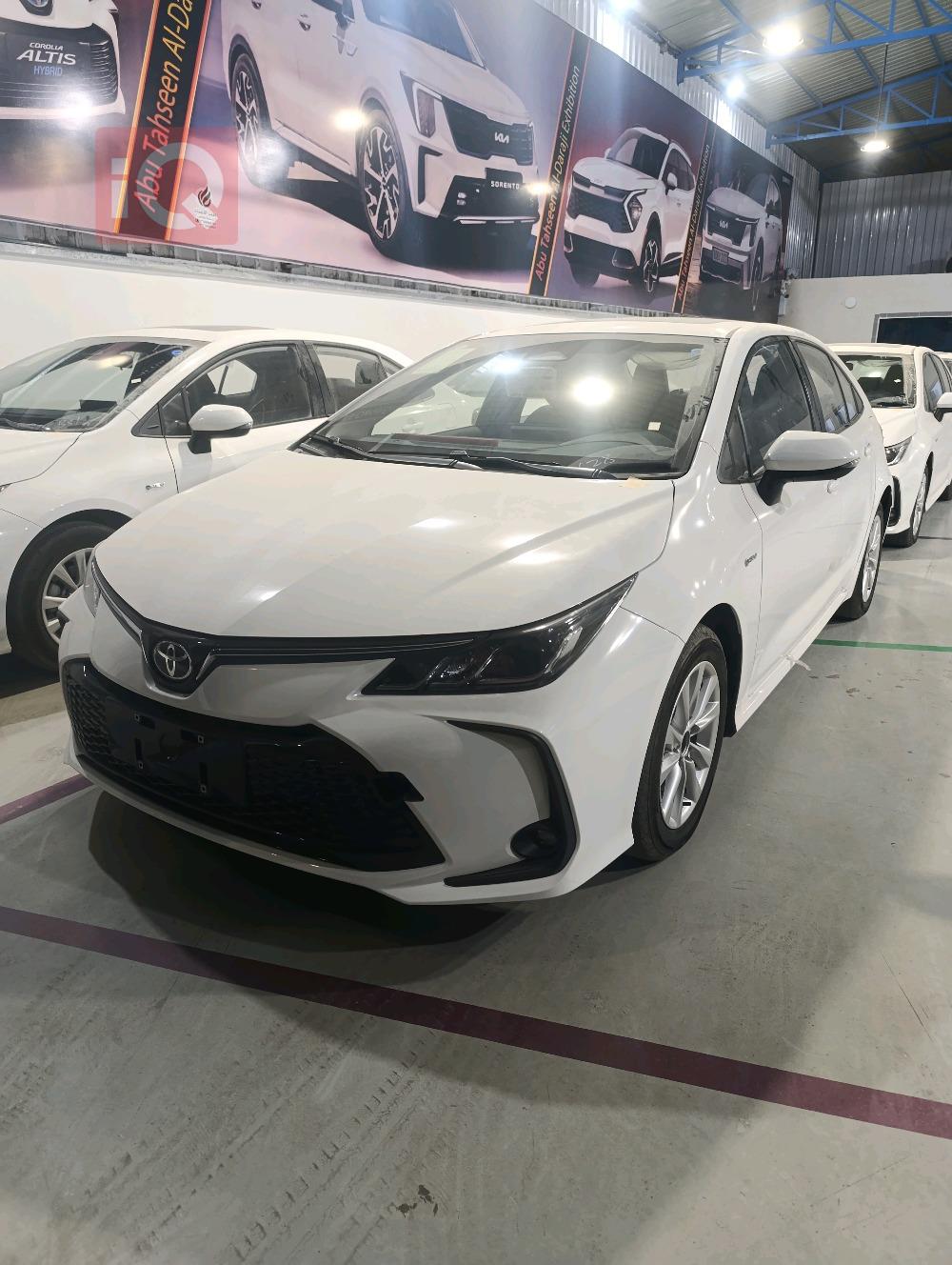 تۆیۆتا کۆرۆلا